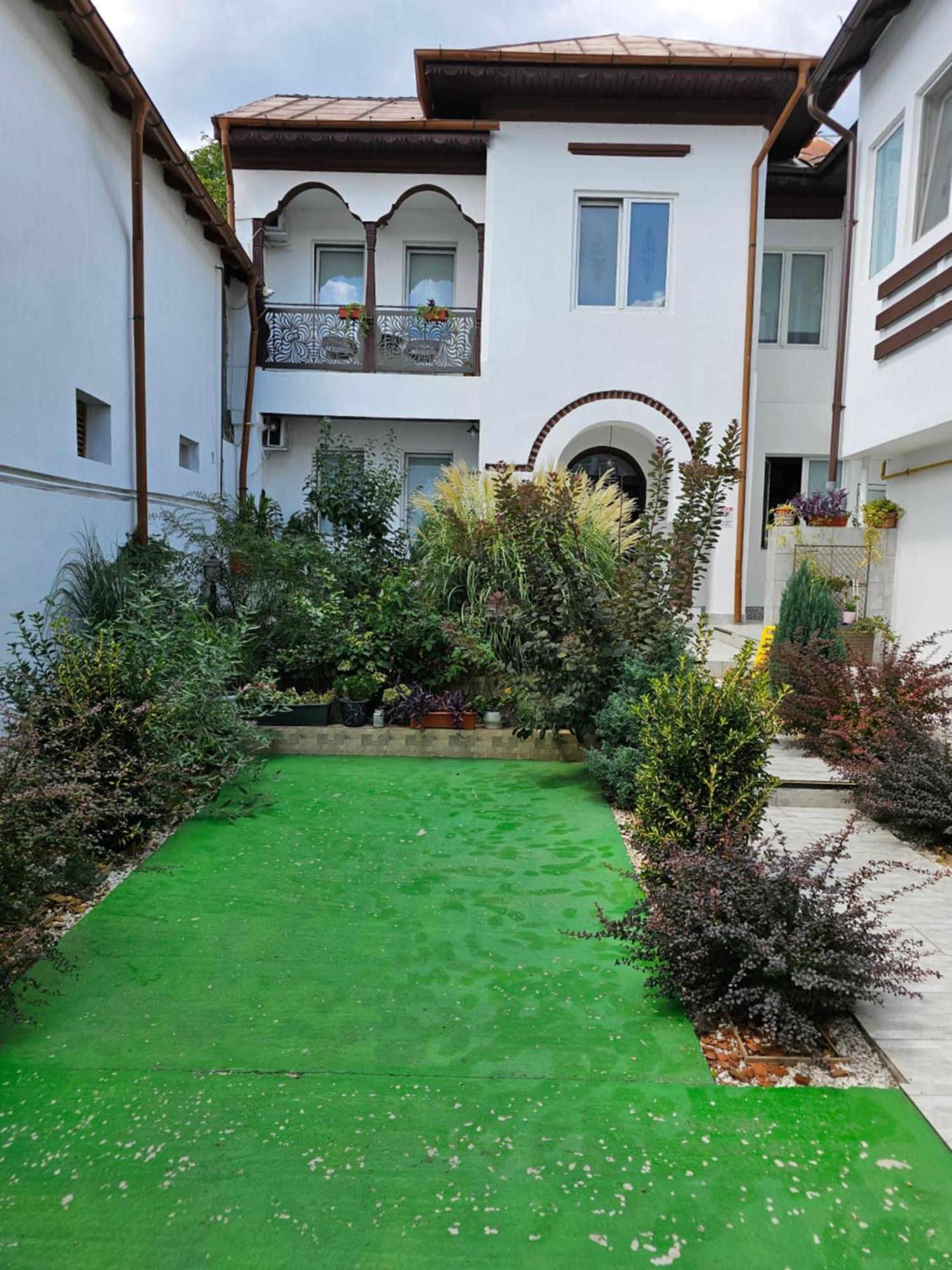 Casa Musceleana Hotel Campulung Ngoại thất bức ảnh